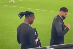 都体：莱奥的表现惹恼阿莱格里，米兰可能错误评估了他的恢复情况