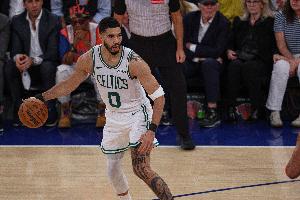 马祖拉：塔图姆康复会按节奏推进 真正重要的是他始终和球队一起